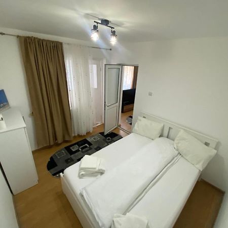 Andi 1-Apartament 2 Camere Беїле-Херкулане Екстер'єр фото