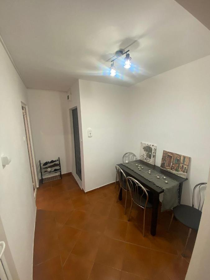 Andi 1-Apartament 2 Camere Беїле-Херкулане Екстер'єр фото