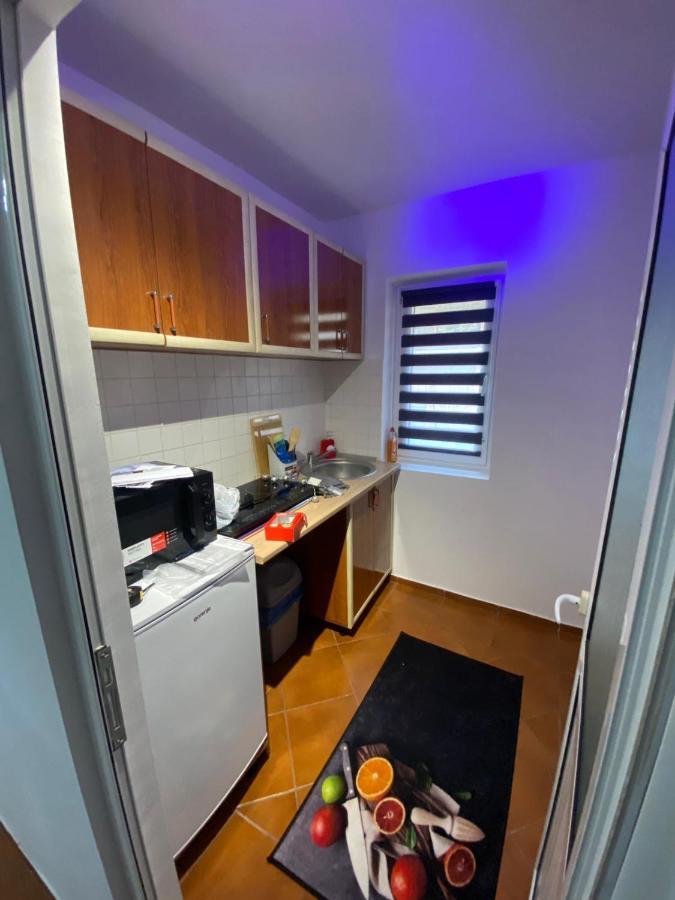 Andi 1-Apartament 2 Camere Беїле-Херкулане Екстер'єр фото