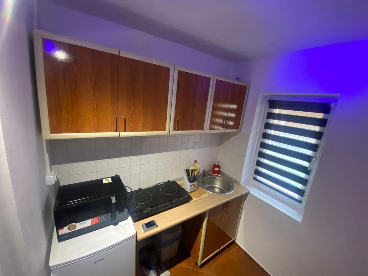Andi 1-Apartament 2 Camere Беїле-Херкулане Екстер'єр фото